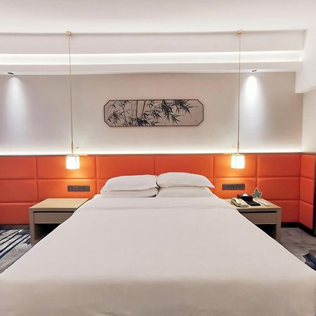 Landmark International Hotel Гуанджоу Екстериор снимка
