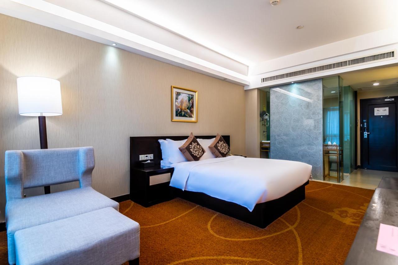 Landmark International Hotel Гуанджоу Екстериор снимка