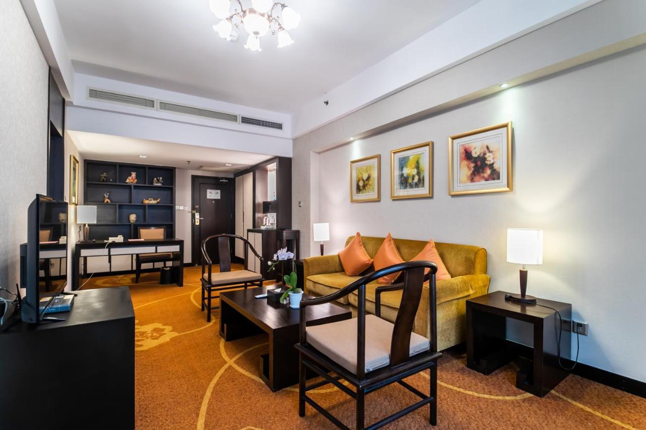 Landmark International Hotel Гуанджоу Екстериор снимка